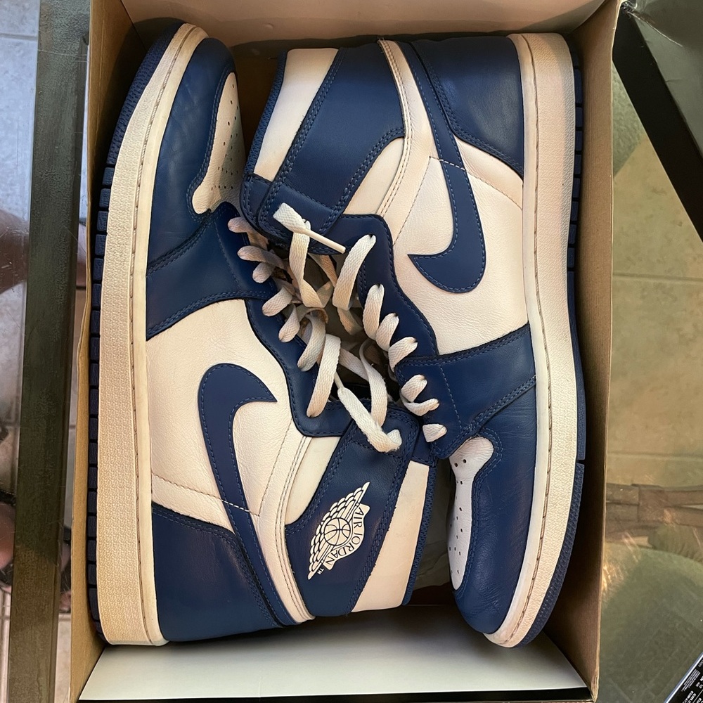 Air Jordan 1 storm blue size 13. Comes with replacement box,open to all offers.
